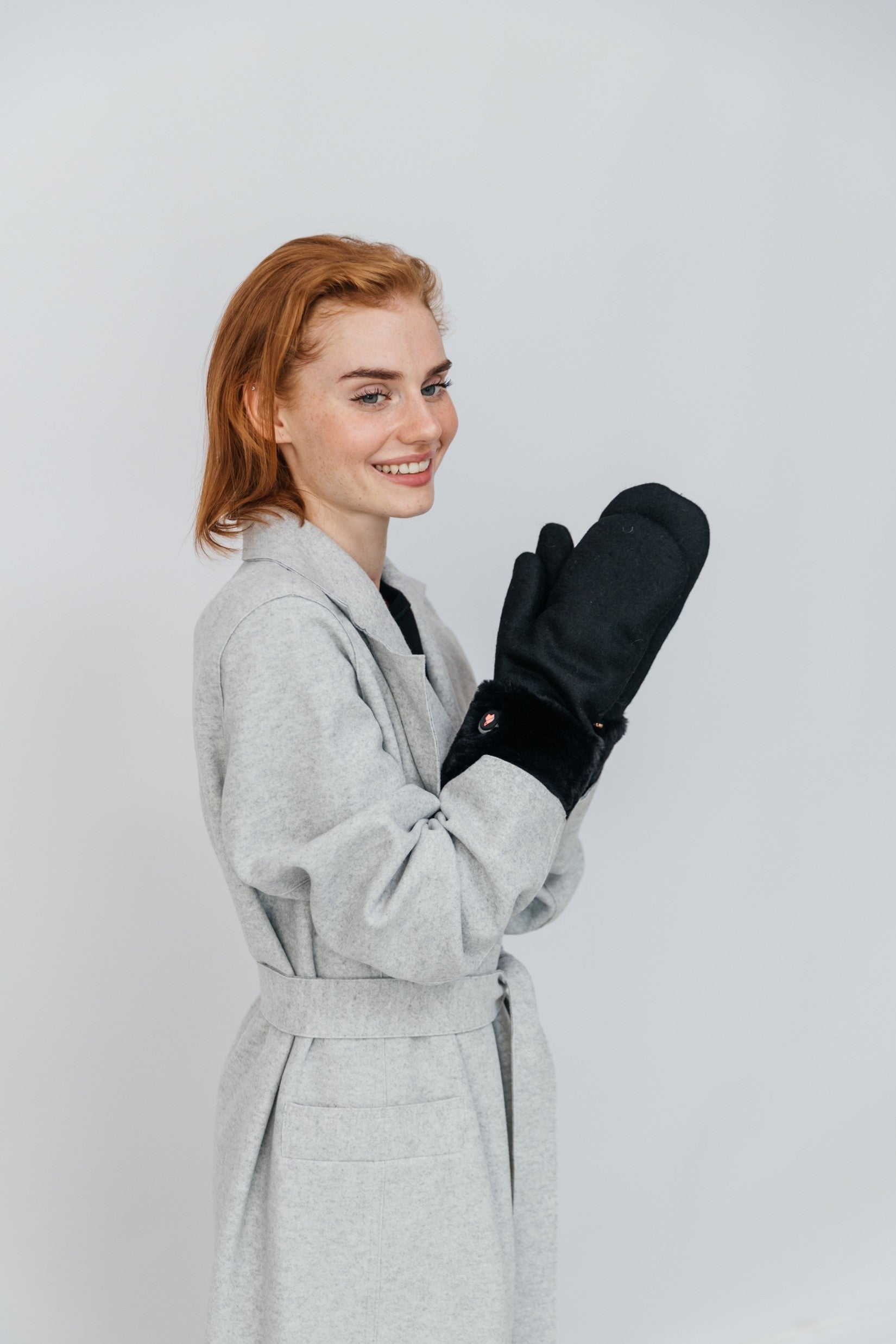 Vulpés Mercury, heated premium mittens for leisure